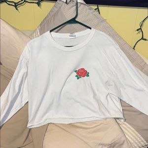 Cropped white long sleeve. Size large